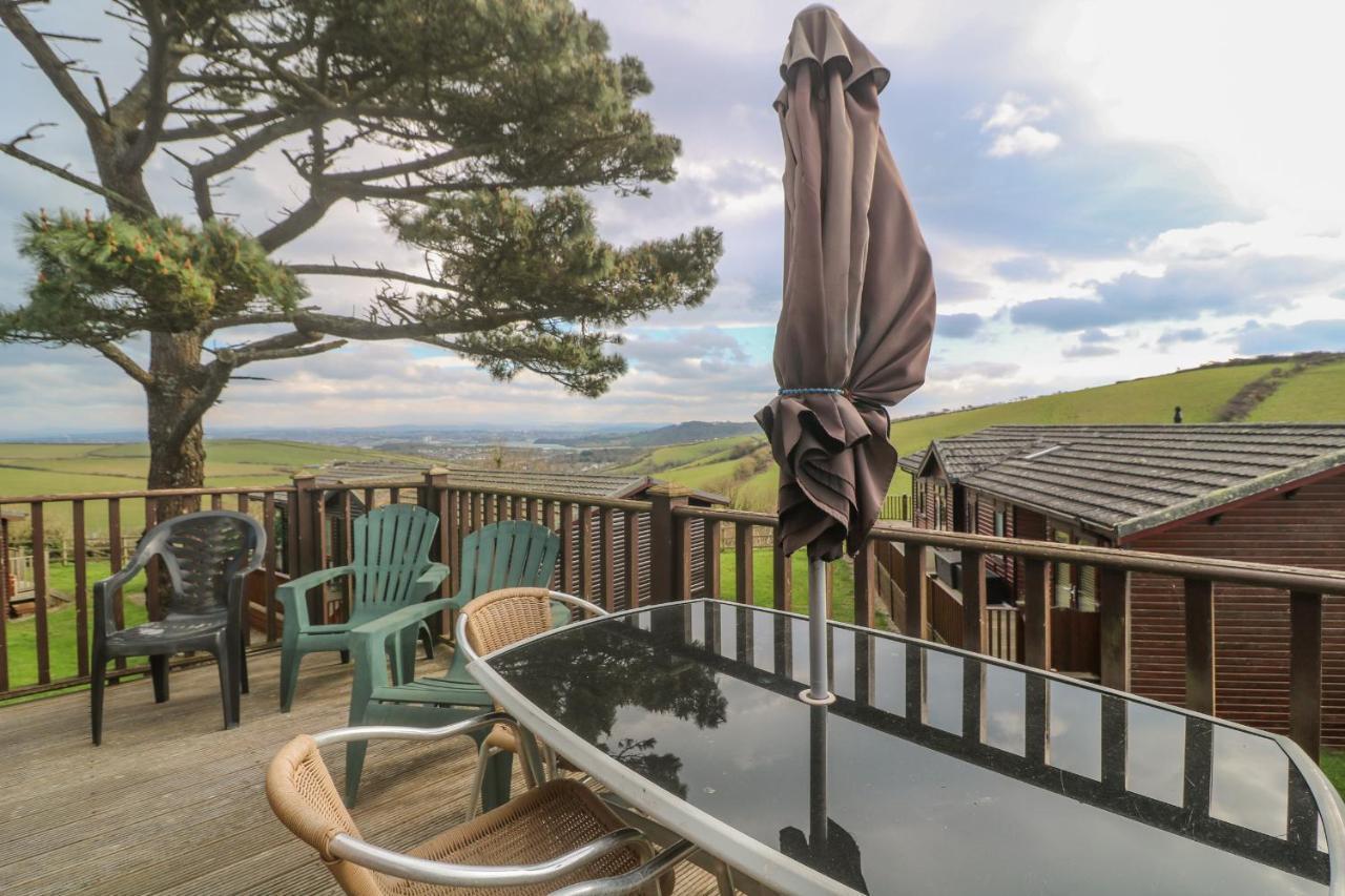 Lodge 23 Torpoint Bagian luar foto